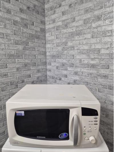 Микроволновая печь SAMSUNG M187DNR